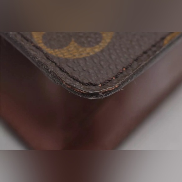 SOLD ✨ Authentic Louis Vuitton Monceau 28 - Picture 14 of 16